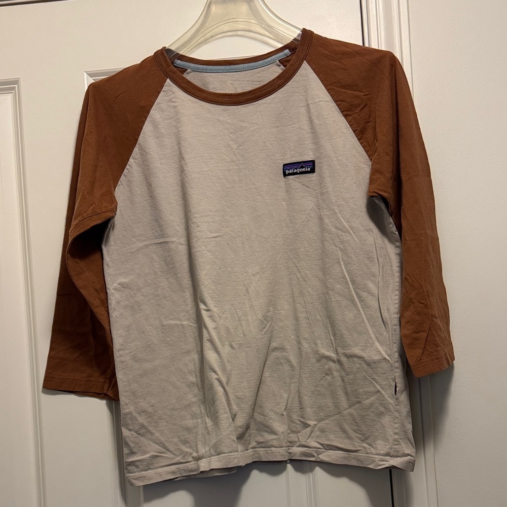 Patagonia Men's Two-Tone Long Sleeve Tee in Brown and Cream - Picture 1 of 7